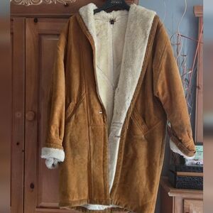 Very Warm Express Genuine Brown Faux Shearling Coat Size M
